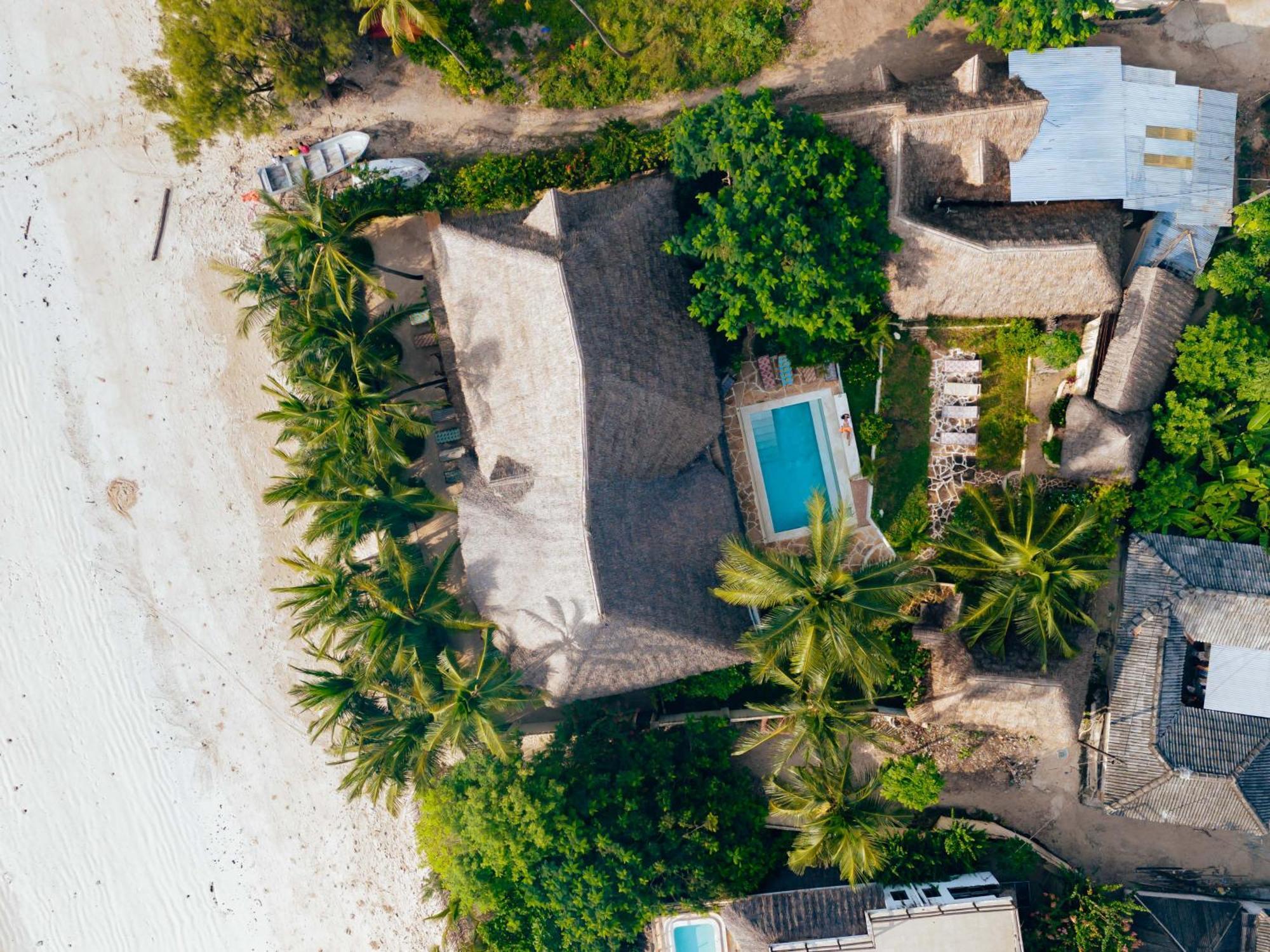 Отель Hekaya Zanzibar Пингу Экстерьер фото